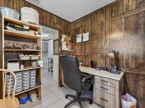 8261 SW 186th St, Cutler Bay FL 33157