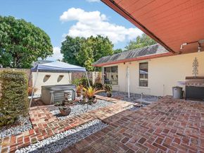 8261 SW 186th St, Cutler Bay FL 33157