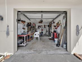 8261 SW 186th St, Cutler Bay FL 33157