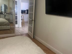 201 SW 51st Ct, Miami FL 33134