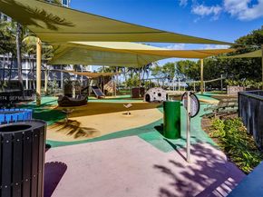 6450 Collins Ave 202, Miami Beach FL 33141