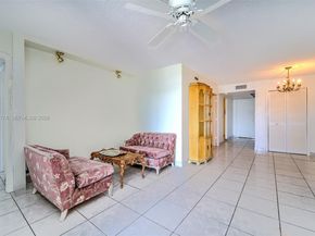 6450 Collins Ave 202, Miami Beach FL 33141