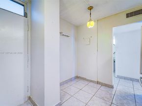 6450 Collins Ave 202, Miami Beach FL 33141