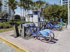 6450 Collins Ave 202, Miami Beach FL 33141