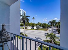 6450 Collins Ave 202, Miami Beach FL 33141