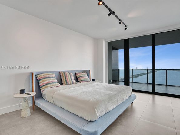 3131 NE 7th Ave 4203, Miami FL 33137