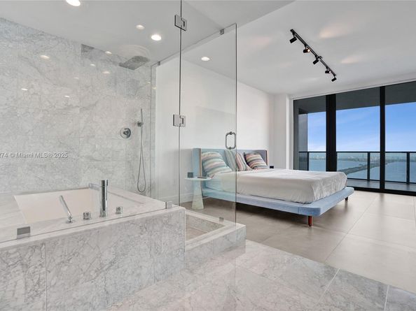 3131 NE 7th Ave 4203, Miami FL 33137