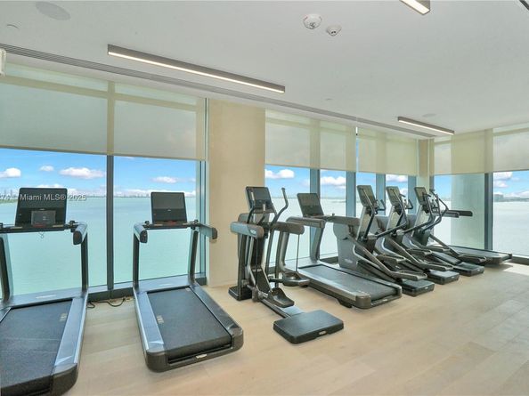 3131 NE 7th Ave 4203, Miami FL 33137