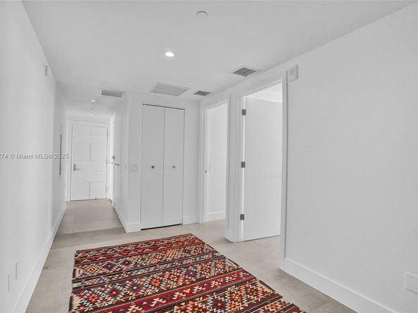 3131 NE 7th Ave 4203, Miami FL 33137