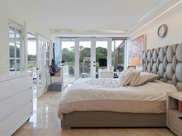 6616 E Miami Lakes Dr E, Miami Lakes FL 33014