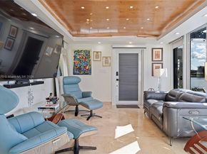 6616 E Miami Lakes Dr E, Miami Lakes FL 33014
