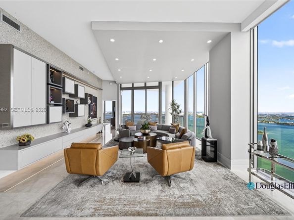 2900 NE 7th Ave 4904, Miami FL 33137