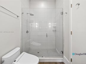 2900 NE 7th Ave 4904, Miami FL 33137