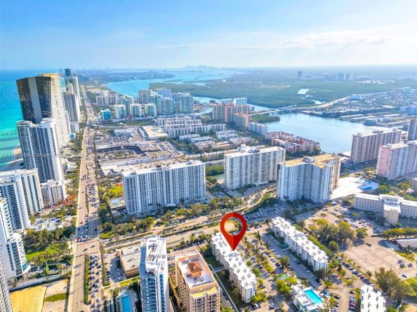 17560 Atlantic Blvd 409, Sunny Isles Beach FL 33160