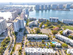 17560 Atlantic Blvd 409, Sunny Isles Beach FL 33160