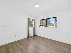 1320 NW 179th St, Miami Gardens FL 33169