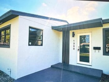 1320 NW 179th St