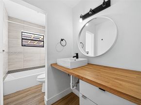 1320 NW 179th St, Miami Gardens FL 33169