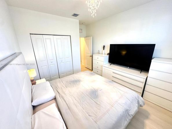 12641 NW 23rd Pl, Miami FL 33167