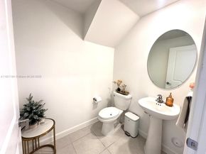 12641 NW 23rd Pl, Miami FL 33167