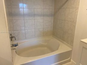 2775 NE 187th St 311, Aventura FL 33180