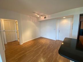 2775 NE 187th St 311, Aventura FL 33180
