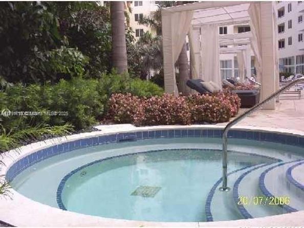 2775 NE 187th St 311, Aventura FL 33180