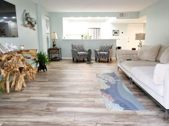 1147 Hillsboro Mile 605, Hillsboro Beach FL 33062