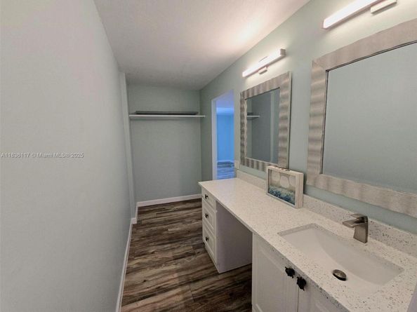1147 Hillsboro Mile 605, Hillsboro Beach FL 33062