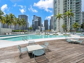 90 SW 3rd St 2513, Miami FL 33130