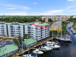 2475 NW 16th St Rd 616, Miami FL 33125