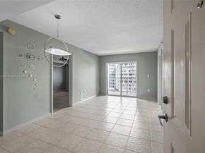 2475 NW 16th St Rd 616, Miami FL 33125