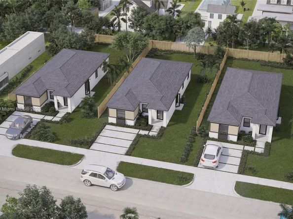 22840 SW 122nd PL, Miami FL 33170