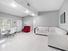 870 NW 170th Ter, Miami Gardens FL 33169