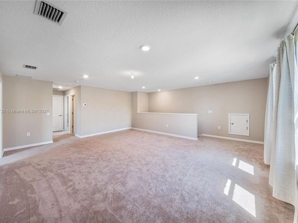 8160 NW 78th St, Tamarac FL 33321