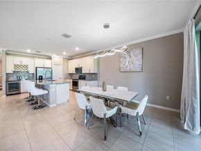 8160 NW 78th St, Tamarac FL 33321