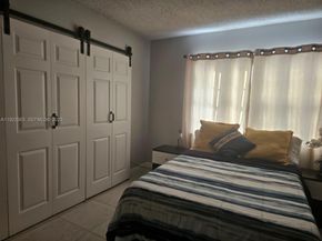 8411 NW 8th St 111, Miami FL 33126