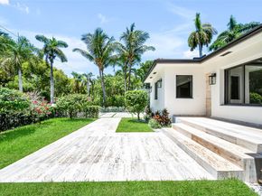 899 NE 71st St, Miami FL 33138