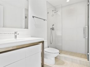 2000 Metropica Way 2504, Sunrise FL 33323