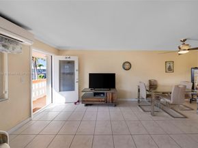 1015 SW 11th Ave 19K, Hallandale Beach FL 33009