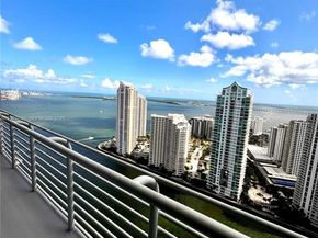 325 S Biscayne Blvd LPH 17, Miami FL 33131