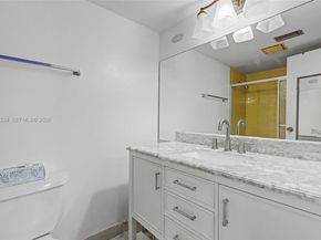 2649 NW 48th Ter 237, Lauderdale Lakes FL 33313