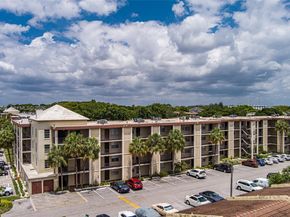 2649 NW 48th Ter 237, Lauderdale Lakes FL 33313