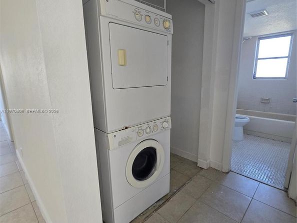 8740 N Sherman Cir 308, Miramar FL 33025