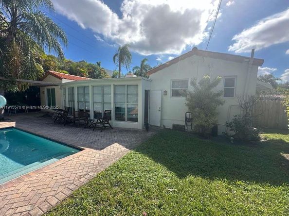 165 NE 98th St, Miami Shores FL 33138