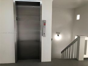 4806 NW 36th St 607, Lauderdale Lakes FL 33319