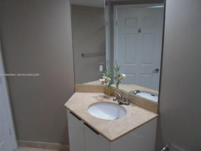 1745 E Hallandale Beach Blvd 1907W, Hallandale Beach FL 33009