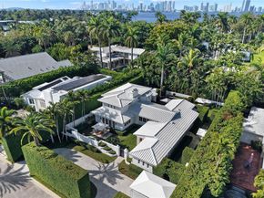 2830 Lucerne Ave, Miami Beach FL 33140