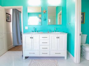 1156 NE 37th Pl, Homestead FL 33033