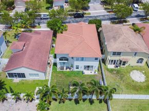 1156 NE 37th Pl, Homestead FL 33033